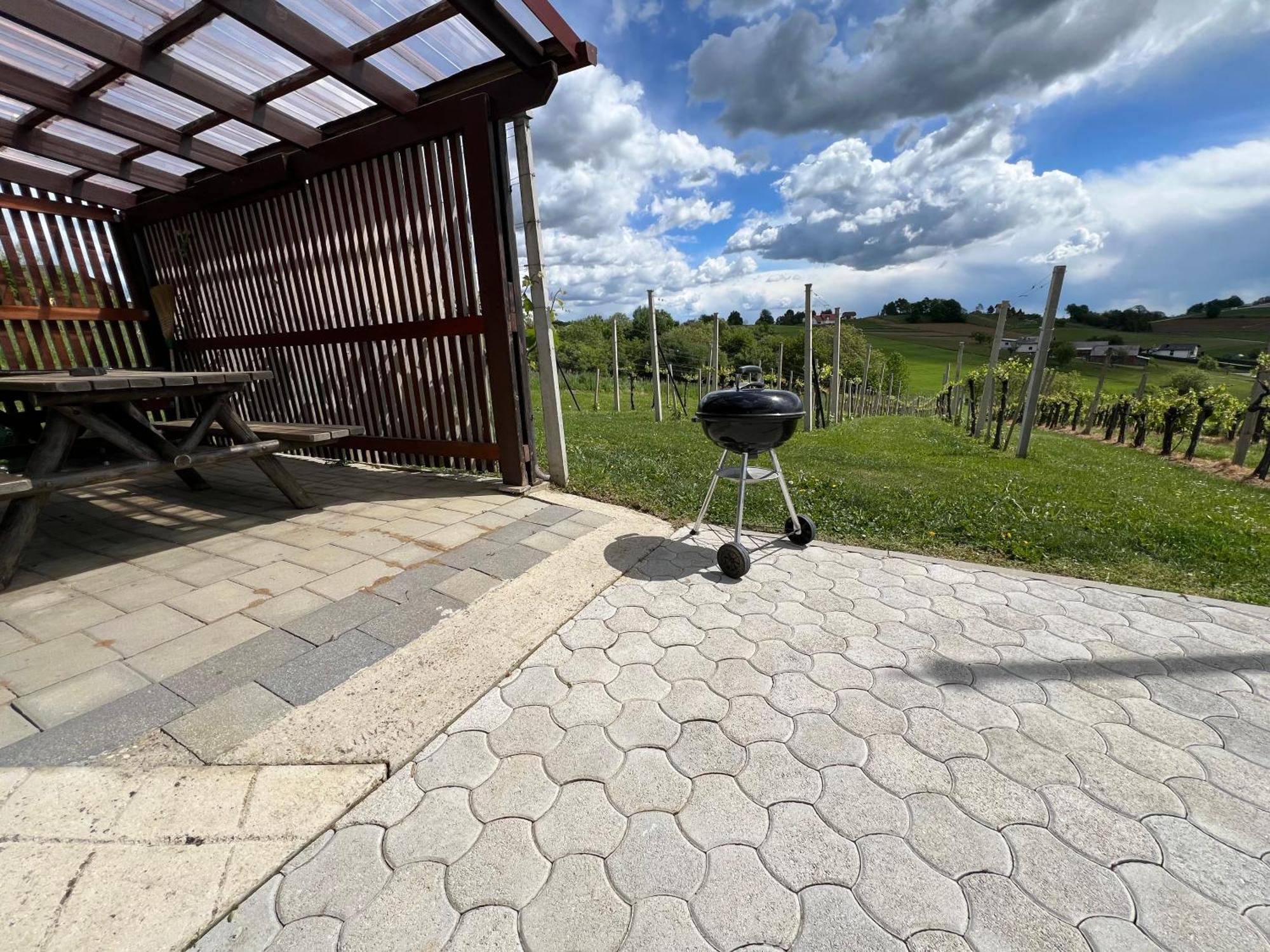 Apartma Eni Moravske-Toplice Eksteriør billede